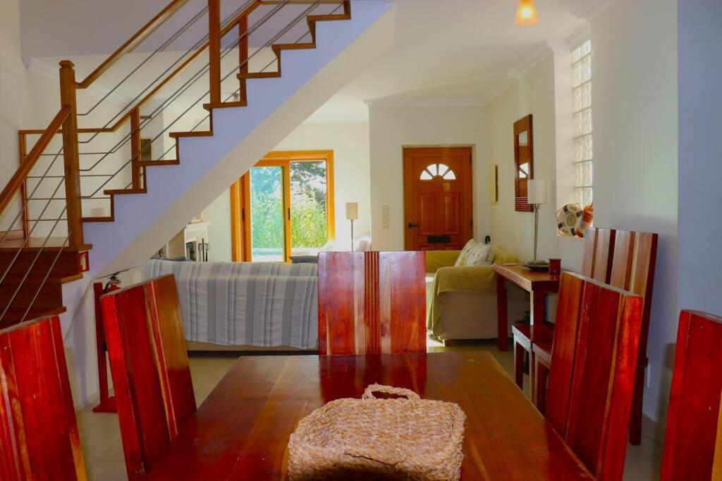 Sea Breeze House Ericeira - Ribeira Dilhas Beach 외부 사진